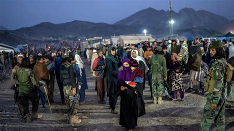 Pakistan extends registered Afghan refugees' stay