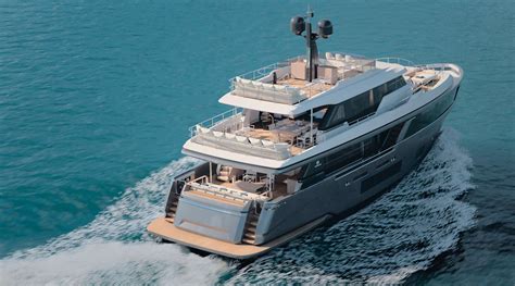 Ferretti Custom Line Navetta For Sale Romeo United Yachts