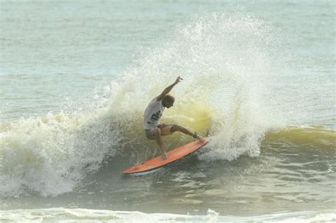 Vai começar o CBSurf Master Tour 2024 em Navegantes SC Fecasurf