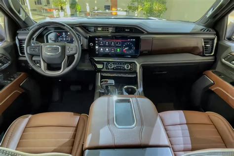 A Preview Of 2022 Gmc Denali 1500 Interior Interior Ideas