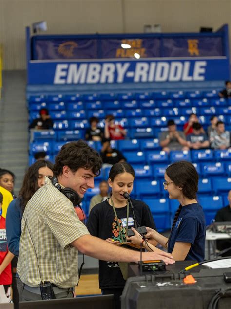 Local Students Talk With Astronauts At Embry Riddle Event Embry