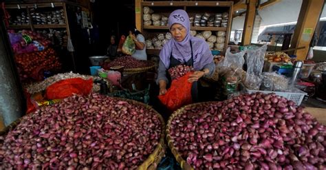 Update Harga Pangan Bawang Merah Cabai Gula Masih Mahal