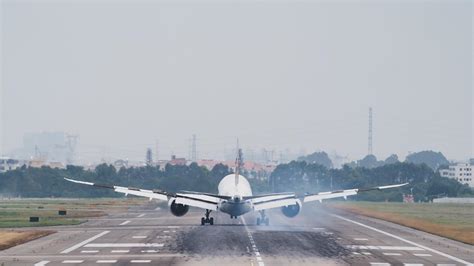 Reprise des vols internationaux directs à Beijing CGTN