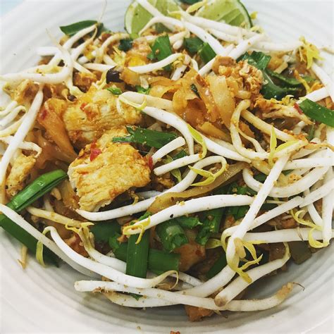 Pad Thai Gai Wide Rice Noodles With Chicken Herbs Peanuts And Bean Sprouts Smoky Sweet