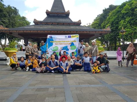 Projek Penguatan Profil Pelajar Pancasila SLB PGRI Bandung Di Makam