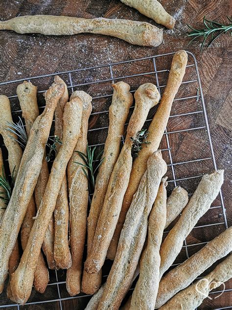 Grissini Con Esubero Di Lievito Madre E Rosmarino Pan Brioche