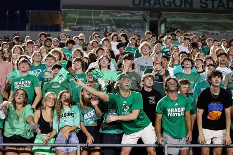 Southlake Carroll football dedicates field to Bob Ledbetter, steamrolls ...