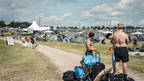 Se billederne Årets Roskilde Festival er skudt i gang TV 2 Kosmopol