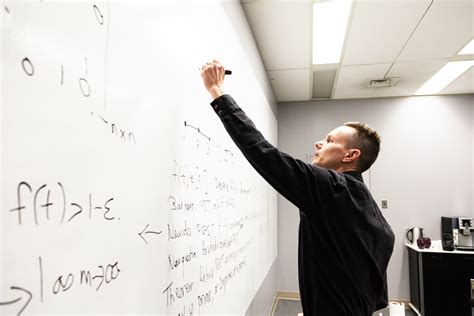 Mathematics (PhD) | Explore UM | University of Manitoba