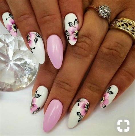 Idea by Angelika Lika Hromadová on Gel Nails Jarné nechty Nechtový