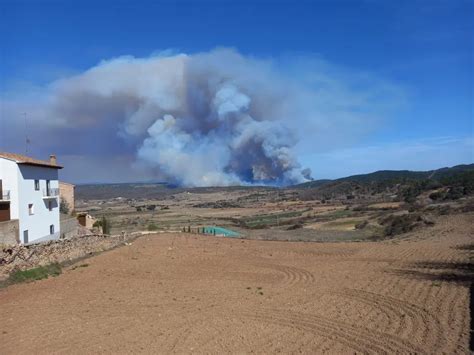 Fotos Del Incendio Que Afecta A Las Localidades De Olba Y San Agust N