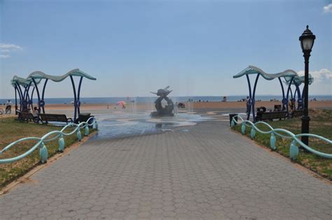 Franklin D. Roosevelt Boardwalk and Beach Images : NYC Parks