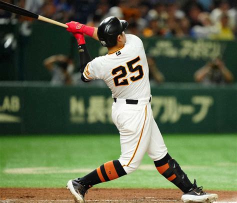 どこまで飛んだ？巨人・岡本和真が11戦10発目となる超特大32号ソロ 月間10本塁打で自己最多更新― スポニチ Sponichi Annex 野球