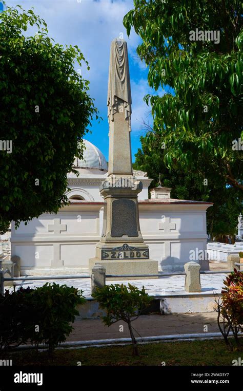 Colon Cemetery One Of The Biggest Cemeteries In The World Stock Photo