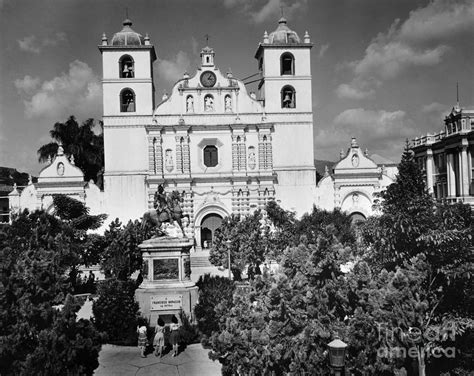 Tegucigalpa Honduras by Granger