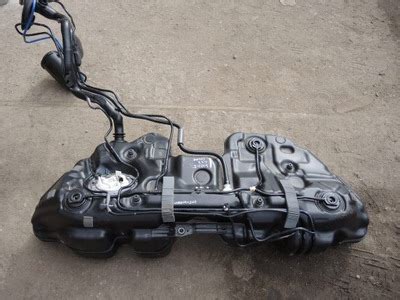 ZBIORNIK PALIWA BAK MERCEDES W205 C43 AMG BENZYNA 7816452391