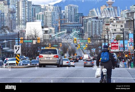 Vancouver traffic congestion hi-res stock photography and images - Alamy