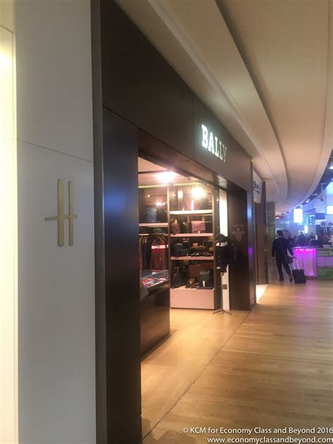 Two for the Price of One: Heathrow Transit, American Airlines Flagship