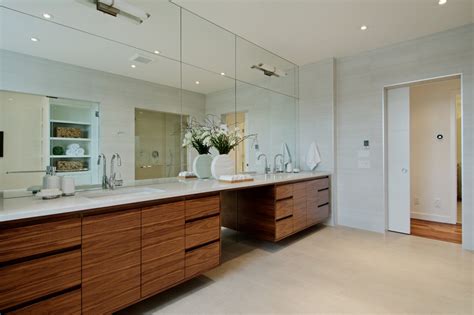 Calgary Contemporary Design In Brair Hill Contemporary Bathroom