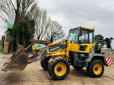 KOMATSU WA115 4WD LOADING SHOVEL 5759 HOURS C W BUCKET VIDEO