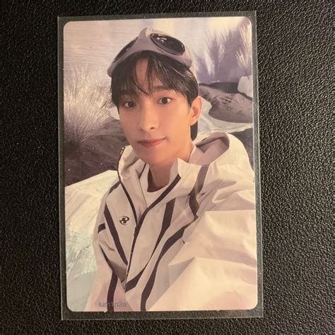 Seventeen Sector Compact Ver Dk Pc Hobbies Toys Memorabilia