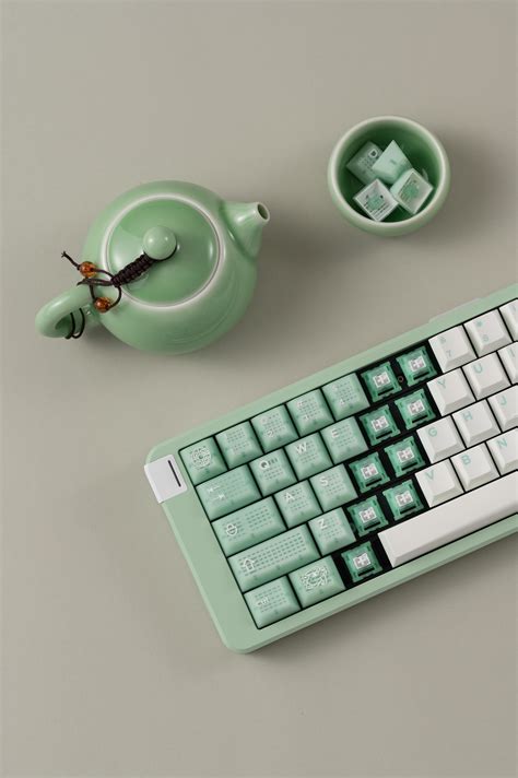 Keycaps Domikey Jade Designed By Fullstop Studio And Jade Switch