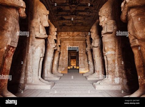 L Int Rieur Du Grand Temple D Abu Simbel En Haute Gypte Pr S De La