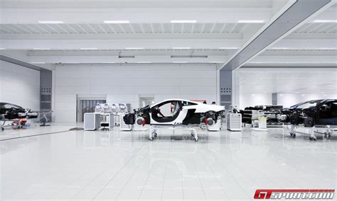 Factory Visit: McLaren Headquarters & McLaren Production Centre - GTspirit