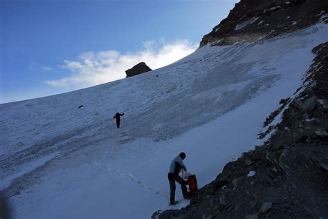 Aufstieg Auf Dem Gletscher Der Gipfel Vom Mettelhorn Hikr Org