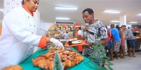 Restaurante Do Povo De Belford Roxo Abre No Dia Para Ceia De Natal