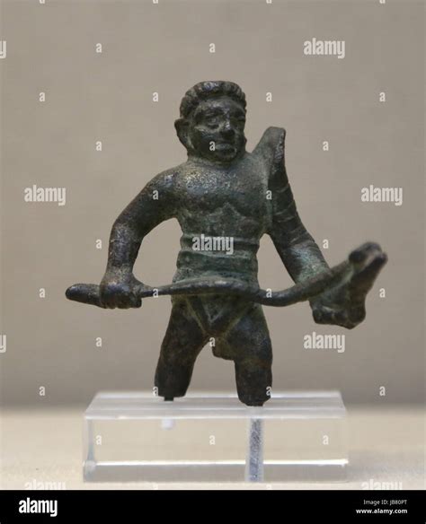 Bronze Figure Of A Retiarius Net Fighter Roman 1st 2nd Century Ad