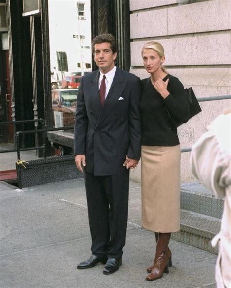 JFK Jr and Carolyn Bessette : r/redscarepod