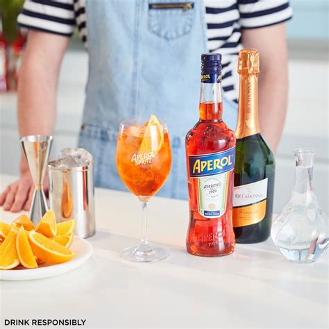 How To Make The Perfect Aperol Spritz Aperol Spritz Aperol Spritz