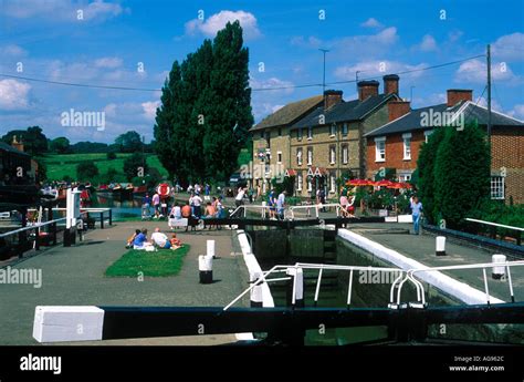 Top Lock and Canal Museum Grand Union Canal Stoke Bruerne ...