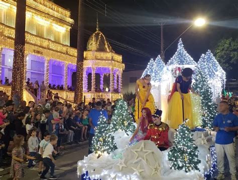 Fotos Parada De Natal De S O Jo O Da Boa Vista Encanta Moradores S O