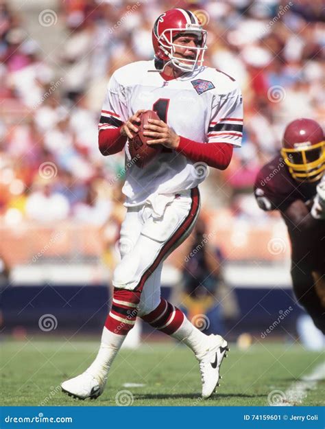 Jeff George editorial photo. Image of game, george, falcons - 74159601