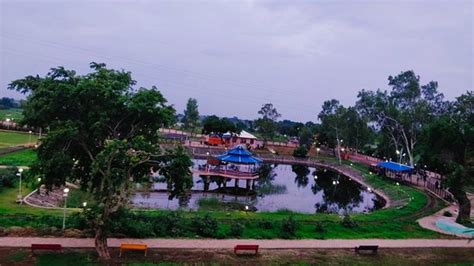 Khandwa Pictures - Traveler Photos of Khandwa, Khandwa District ...