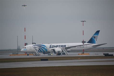 Su Get Egyptair B787 9 Su Get Boeing 787 9 Dreamliner Egyp Flickr