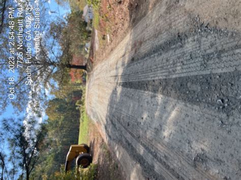 Residents at 111 Fulton Street demand better maintenance for lobbies 25