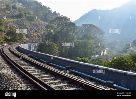 Railway Bridge Kerala Hi Res Stock Photography And Images Alamy