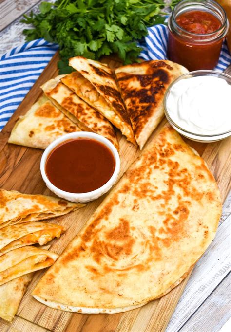 Taco Bell Cheese Quesadilla Recipe