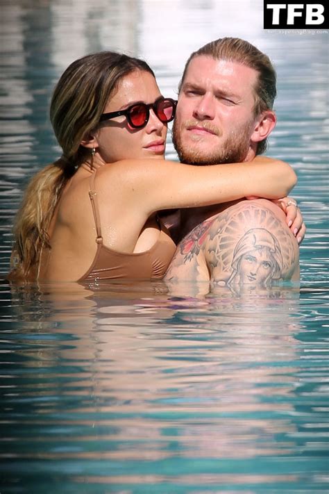 Diletta Leotta And Loris Karius Kiss And Shows Some Serious Pda By The Pool In Miami 41 Photos