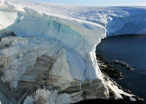 Scientists Warn about Melting of Glaciers in Antarctica – Escambray