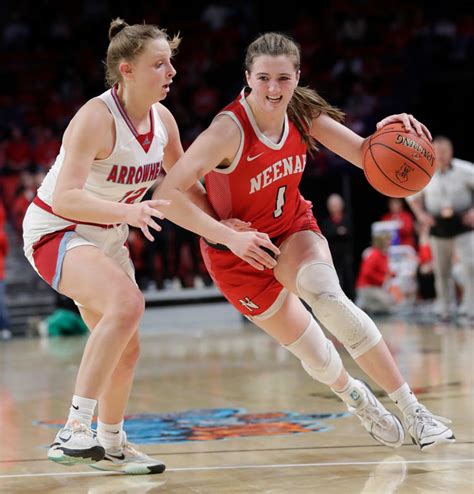 Neenahs Allie Ziebell Scores Eight Points In Mcdonalds All American Game Wins 3 Point Contest