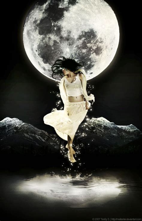 On Deviantart Moon Photography