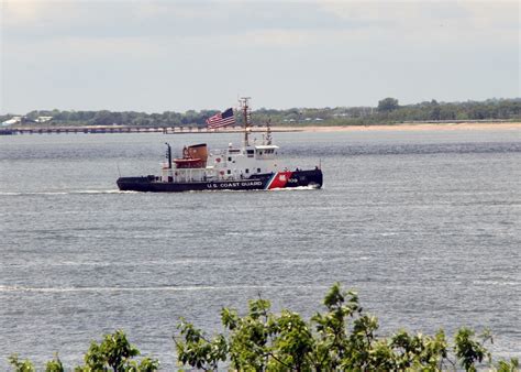 Dvids Images U S Coast Guard Cutter Sturgeon Bay Participates In