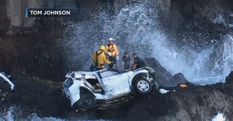 Car Plunges Off 200 Foot Sea Cliff On Hawaiis Hana Highway Huffpost