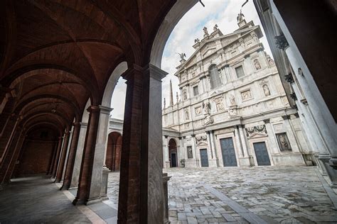 Santa Maria Dei Miracoli Milan Italy License Image