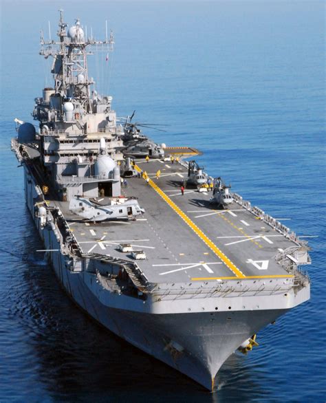 Uss Nassau Lha 4 Tarawa Class Amphibious Assault Ship Us Navy