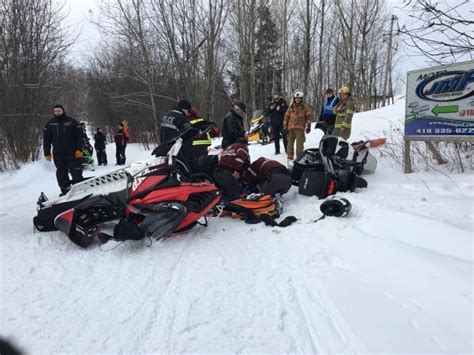 Accident de motoneige à Thetford Mines Courrier Frontenac